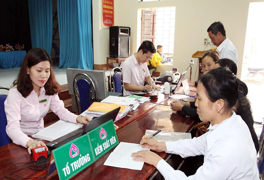 cho vay tăng trưởng các chương trình tín dụng chính sách đến người nghèo và các đối tượng chính sách khác trên địa bàn xã. Sen Phương;